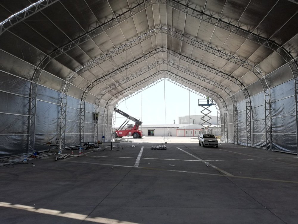 Tent aircraft hangar tent