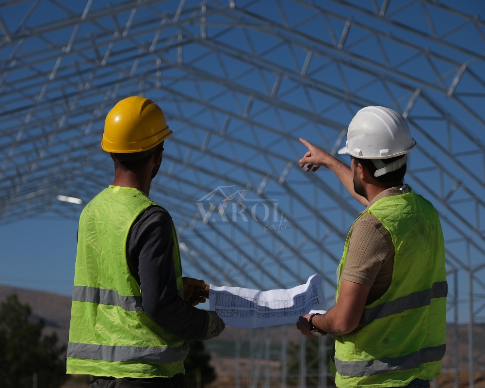 Corturi Industriale pentru Depozitare Grea